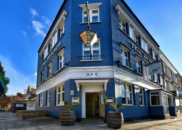 The Bridge Pub & Rooms Londres